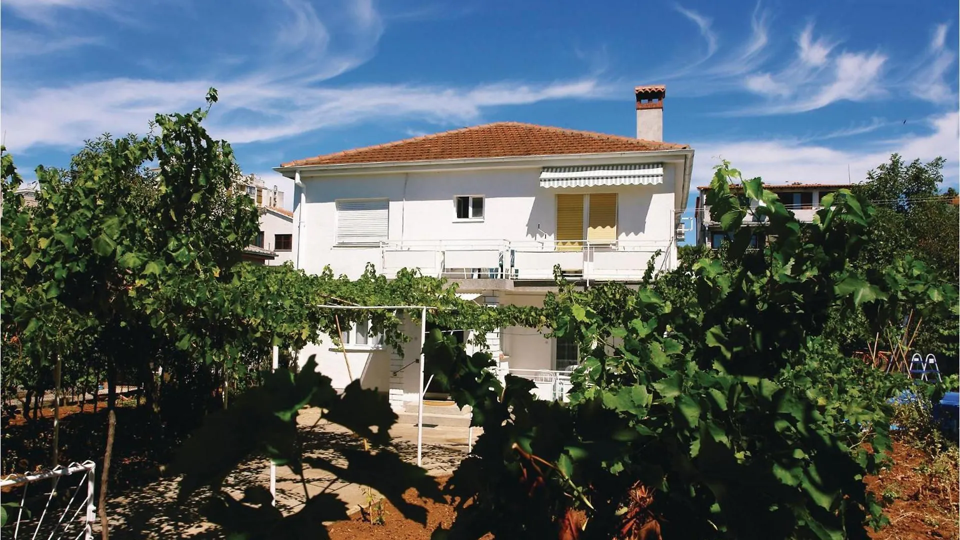 Stunning Apartment In Pula With Kitchen Croatie