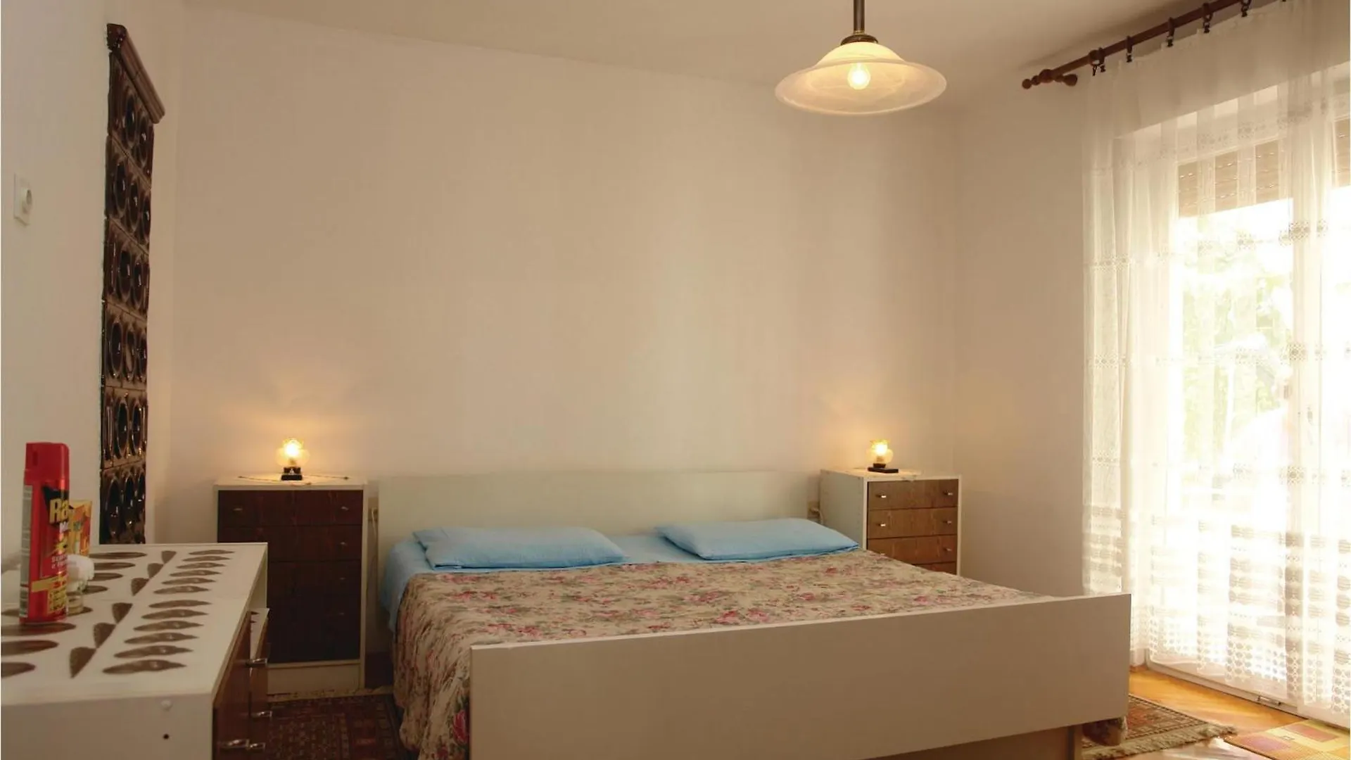 Stunning Apartment In Pula With Kitchen